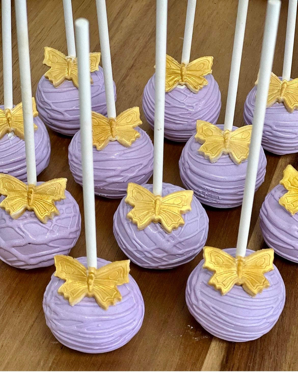 Encanto Cakepops (Quantity of 12)