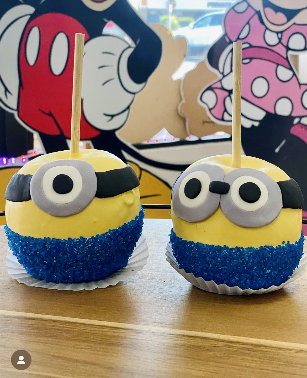 2-Eyed Minion or 1-Eyed Minion